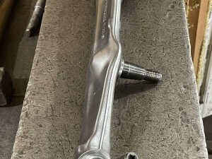 Рычаг Мерсодес S500 после очистки