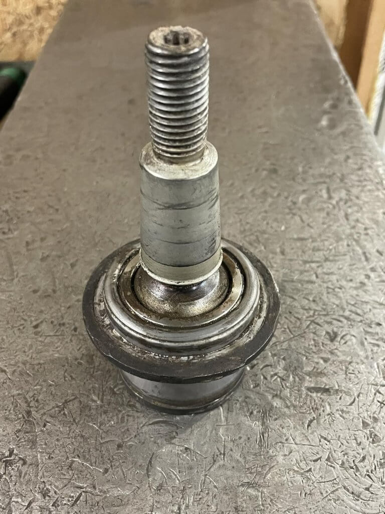 Реставрація шарових опор Lincoln Aviator