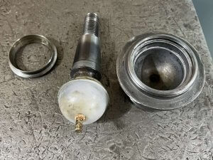 Реставрація шарових опор Lincoln Aviator