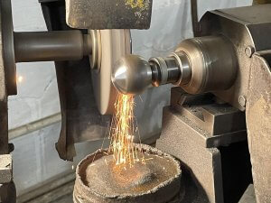 Реставрація шарових опор Lincoln Aviator