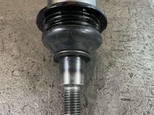 Реставрація шарових опор Lincoln Aviator