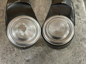 Крышки на корпусах рычагов BYD Leopard 3 завальцовываются