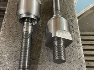 реставрация тяги гидроштока Claas Axion 950 окончена