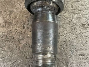 пальцы наконечников Claas Axion 950 до реставрации