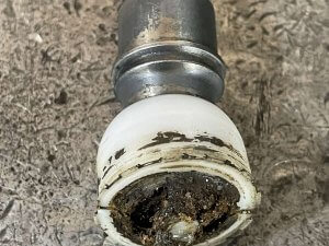 Состояние пальцев рычагов Lincoln MKX